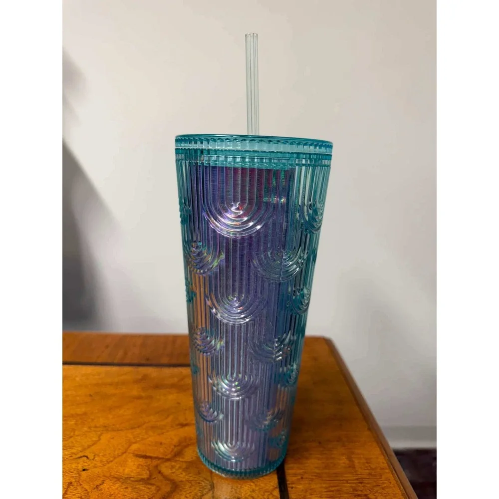 Starbucks Unisex 24oz Teal Iridescent Tumbler Scalloped Mermaid Scale 2022 Venti